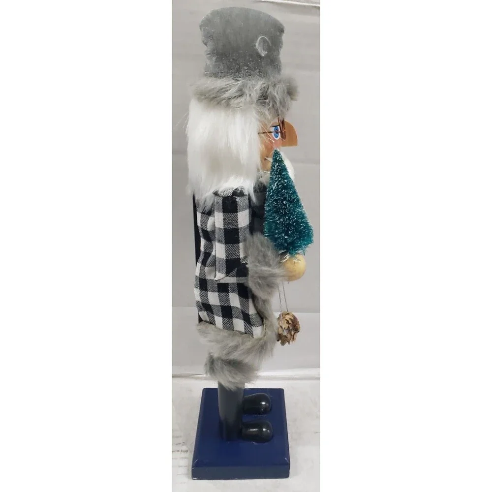 Wooden Christmas Nutcracker, 14